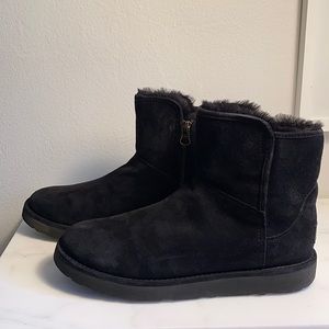 UGG Abree Mini Zip Boot